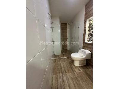 Apartamento de 2 alcobas en venta en Conquistadores, Medellín, 74 m² · foto 10 de 11