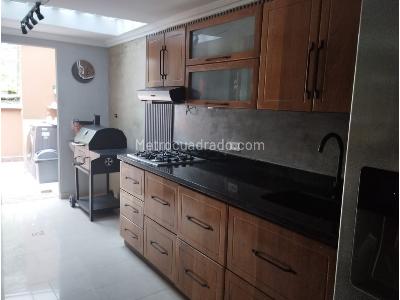 Casa de 4 alcobas en venta en El Escobero, Envigado, 168 m² · foto 15 de 20