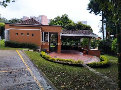 Casa de 4 alcobas en venta en El Escobero, Envigado, 168 m² · foto 17 de 20