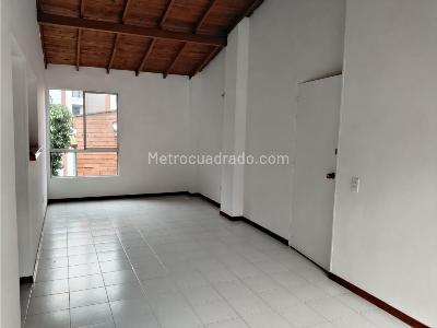 Apartamento en venta en El Poblado, Medellín · foto 4 de 19