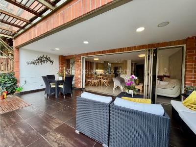 Casa de 4 alcobas en venta en La Sebastiana, Envigado, 267 m² · foto 4 de 20