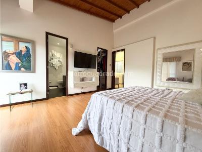 Casa de 4 alcobas en venta en La Sebastiana, Envigado, 267 m² · foto 17 de 20