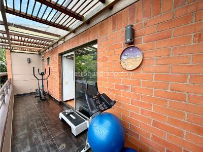 Casa de 4 alcobas en venta en La Sebastiana, Envigado, 267 m² · foto 18 de 20