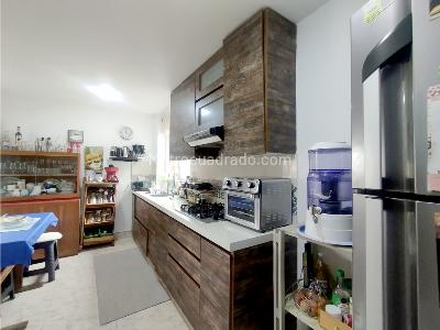 Apartamento en venta en Zuñiga, Envigado · foto 10 de 18