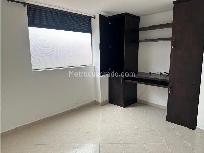 Apartamento en venta en El Portal, Envigado · foto 12 de 18