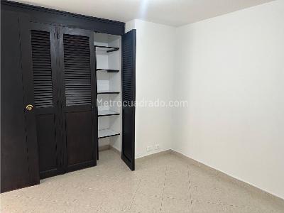 Apartamento en venta en El Portal, Envigado · foto 9 de 18