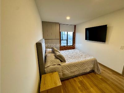 Apartaestudio en venta en Envigado, Medellín, 65 m² · foto 4 de 6