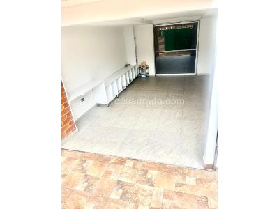 Apartamento de 3 alcobas en venta en Asdesillas, Sabaneta, 84 m² · foto 17 de 20