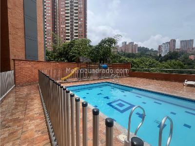 Apartamento de 3 alcobas en venta en Asdesillas, Sabaneta, 84 m² · foto 19 de 20