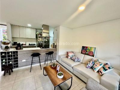 Apartamento de 3 alcobas en venta en Envigado, Envigado, 84 m² · foto 4 de 20