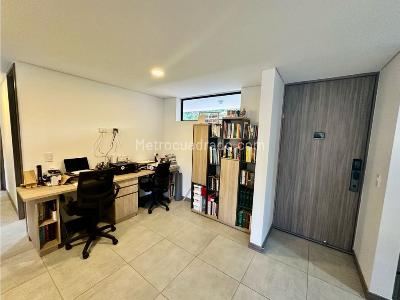 Apartamento de 3 alcobas en venta en Envigado, Envigado, 84 m² · foto 11 de 20