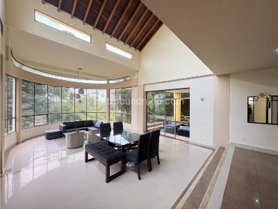 Casa de 5 alcobas en venta en Escobero, Envigado · foto 11 de 14
