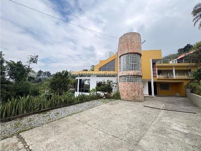 Casa de 5 alcobas en venta en Escobero, Envigado · foto 12 de 14