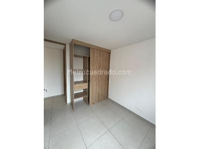 Apartamento de 3 alcobas en venta en Suramerica, Itagüí, 67 m² · foto 12 de 19