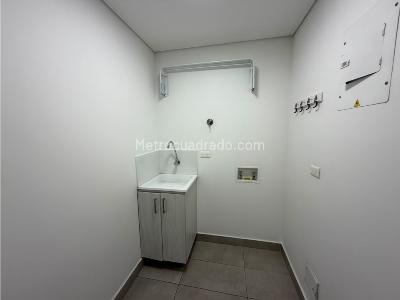 Apartamento en venta en Lalinde, Medellín · foto 6 de 20
