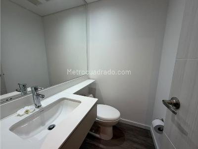 Apartamento en venta en Lalinde, Medellín · foto 8 de 20