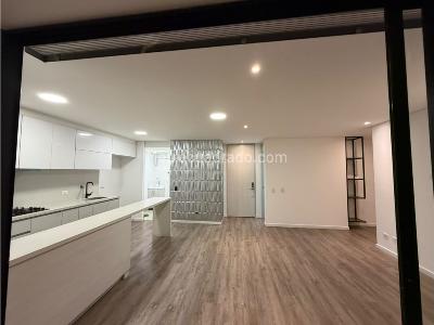 Apartamento en venta en Lalinde, Medellín · foto 12 de 20
