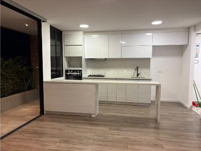 Apartamento en venta en Lalinde, Medellín · foto 15 de 20