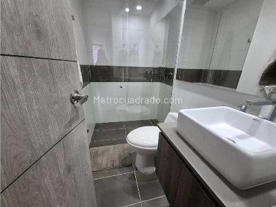 Apartamento de 3 alcobas en venta en La Abadia, Envigado, 96 m² · foto 9 de 16