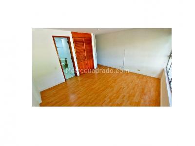 Apartamento en venta en La Aguacatala, Medellín · foto 6 de 10
