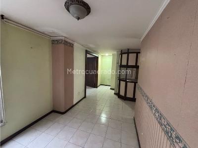 Apartaestudio en venta en Estadio, Medellín, 95 m² · foto 6 de 12