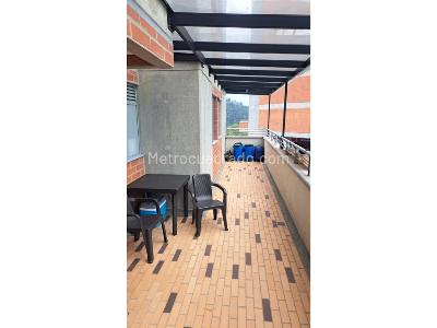 Apartamento en venta en Ditaires, Itagüí · foto 2 de 9