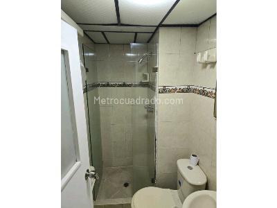 Apartamento en venta en La Milagrosa, Medellín · foto 4 de 9