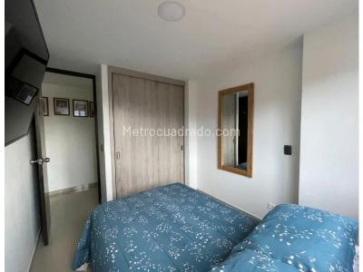 Apartamento de 3 alcobas en venta en El Trianon, Envigado, 77 m² · foto 11 de 13