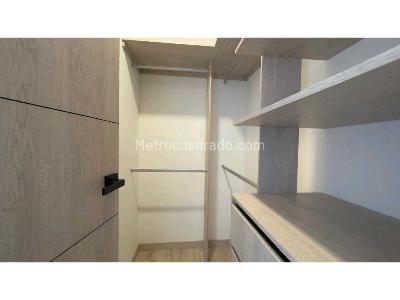 Apartamento de 2 alcobas en venta en Loma De Los Mesa, Envigado, 94 m² · foto 10 de 20