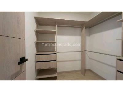 Apartamento de 2 alcobas en venta en Loma De Los Mesa, Envigado, 94 m² · foto 11 de 20