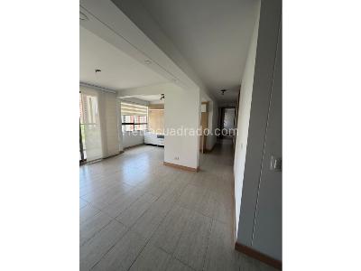 Apartamento en venta en Loma De Los Bernal, Medellín · foto 7 de 20