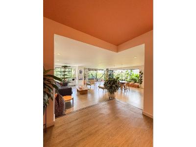 Apartamento de 3 alcobas en venta en El Tesoro, Medellín, 276 m² · foto 5 de 20