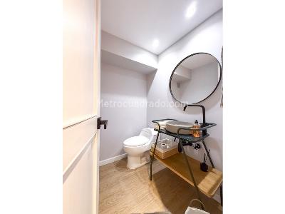 Apartamento de 3 alcobas en venta en El Tesoro, Medellín, 276 m² · foto 9 de 20