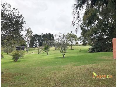 Casa de 4 alcobas en venta en Alto De Las Palmas, Envigado, 325 m² · foto 4 de 20