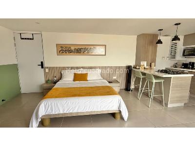 Apartaestudio en venta en El Poblado, Medellín, 30 m² · foto 2 de 18