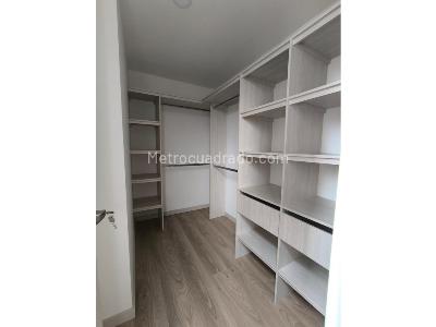 Apartamento de 2 alcobas en venta en Suramerica, Itagüí, 60 m² · foto 5 de 11
