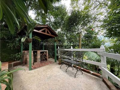 Casa de 3 alcobas en venta en Pan De Azucar, Sabaneta, 440 m² · foto 11 de 20
