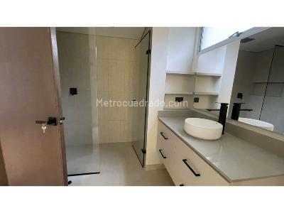 Apartamento en venta en El Poblado, Medellín · foto 4 de 11