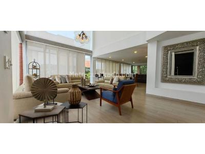 Casa de 4 alcobas en venta en San Remo, Sabaneta, 696 m² · foto 13 de 15
