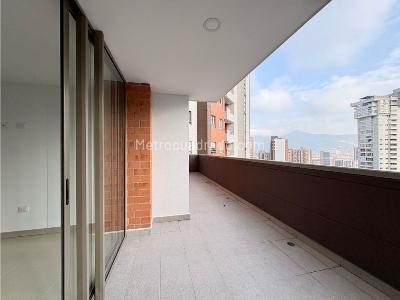Apartamento de 3 alcobas en venta en Asdesillas, Sabaneta, 94 m² · foto 2 de 20