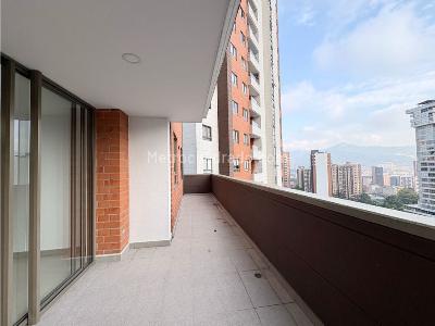 Apartamento de 3 alcobas en venta en Asdesillas, Sabaneta, 94 m² · foto 11 de 20