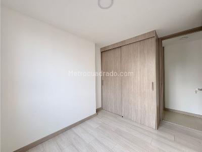 Apartamento de 3 alcobas en venta en Asdesillas, Sabaneta, 94 m² · foto 20 de 20