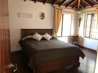 Casa de 3 alcobas en venta en El Poblado, Medellín, 580 m² · foto 4 de 10