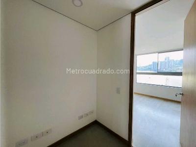 Apartamento de 3 alcobas en venta en San Jose, Sabaneta, 78 m² · foto 7 de 11