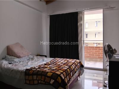 Apartamento de 3 alcobas en venta en Calle Del Banco, Sabaneta, 97 m² · foto 9 de 16