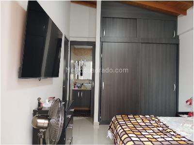 Apartamento de 3 alcobas en venta en Calle Del Banco, Sabaneta, 97 m² · foto 10 de 16