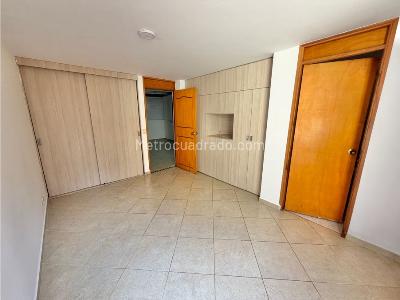 Apartamento en venta en Pontevedra, Envigado · foto 8 de 15