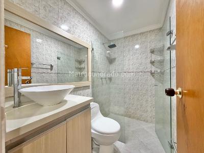 Apartamento en venta en Pontevedra, Envigado · foto 14 de 15
