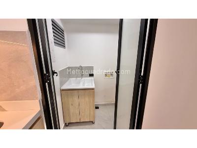 Apartamento de 3 alcobas en venta en El Porvenir, Rionegro, 69 m² · foto 2 de 15