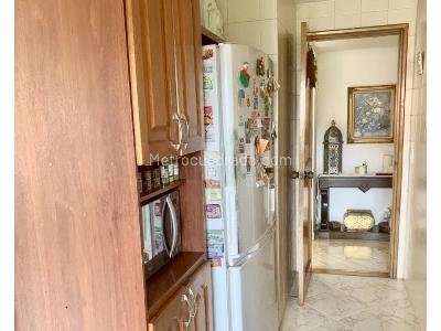 Apartamento de 4 alcobas en venta en El Poblado, Medellín, 190 m² · foto 12 de 18